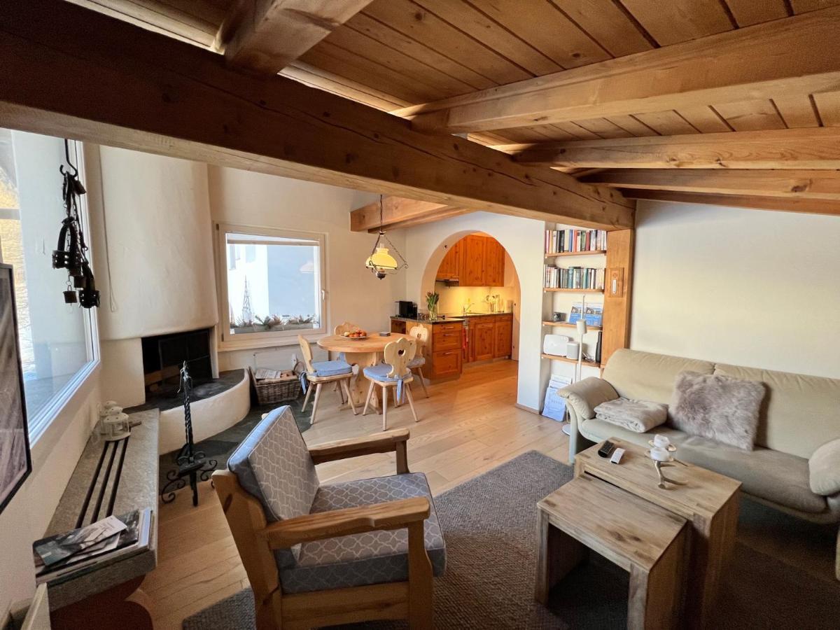 Chesa Suot Ovas Apartment Sils Maria Ruang foto