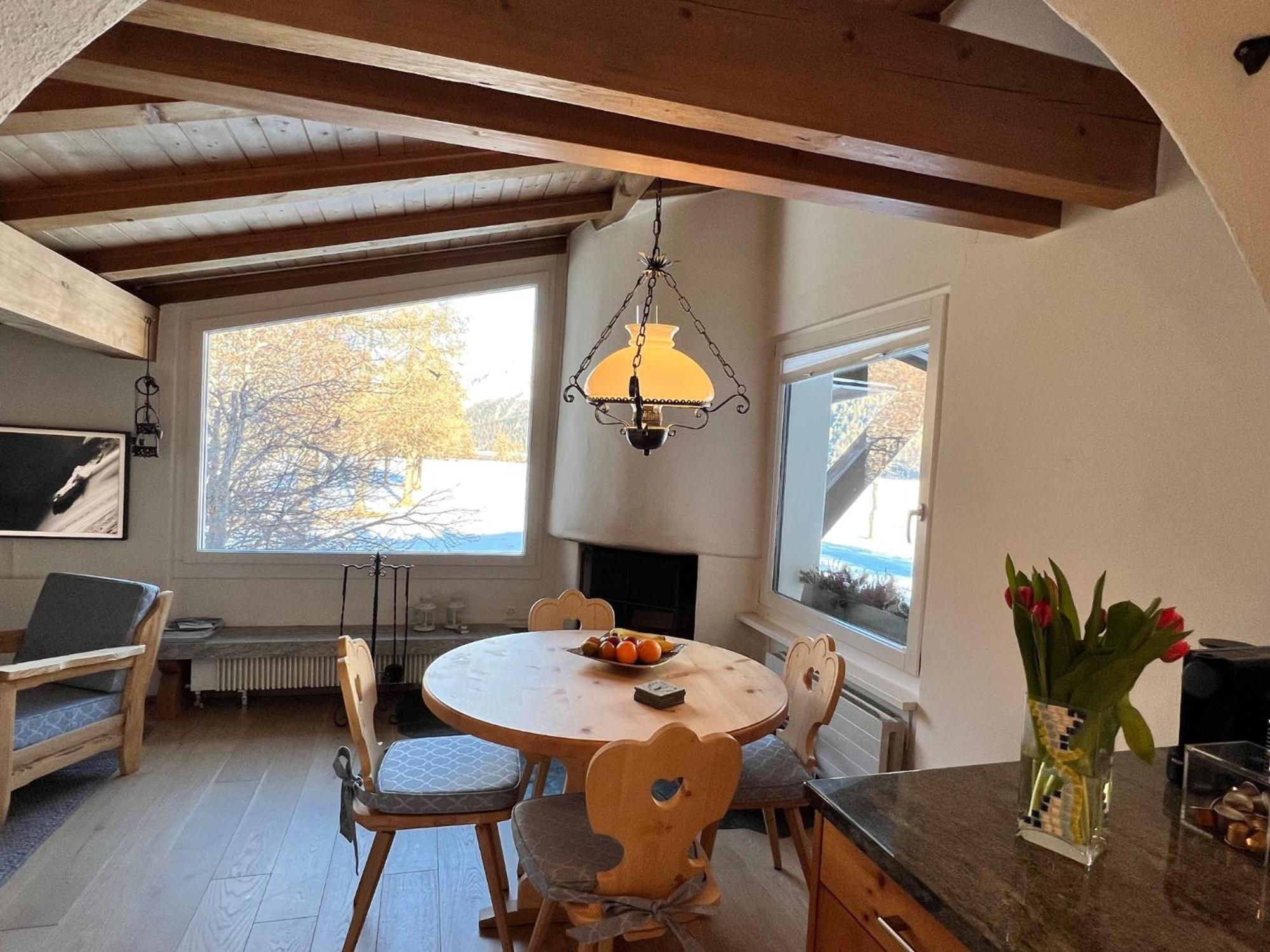 Chesa Suot Ovas Apartment Sils Maria Ruang foto